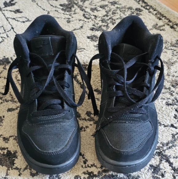 Nike Borough Mid Blk, Sz 6 - Picture 3 of 6
